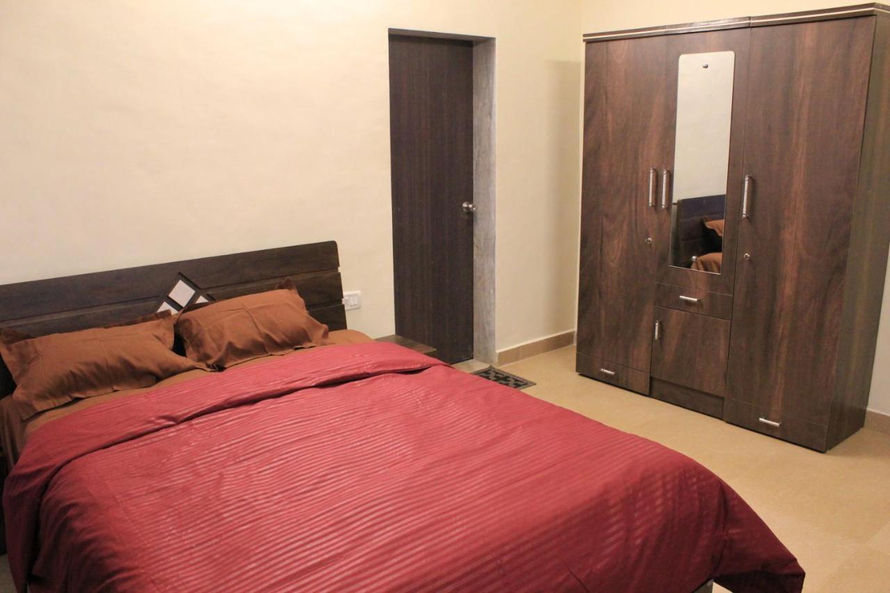 Karjat Villa Extérieur photo