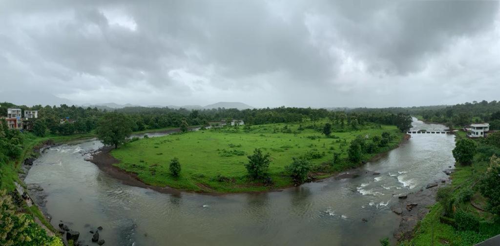 Karjat Villa Extérieur photo