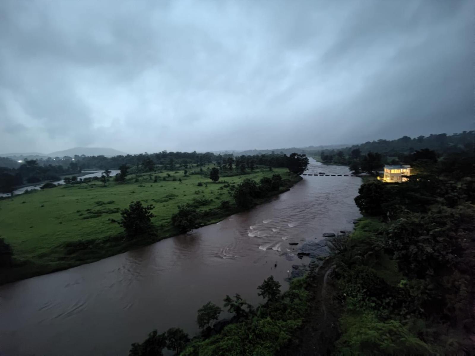 Karjat Villa Extérieur photo
